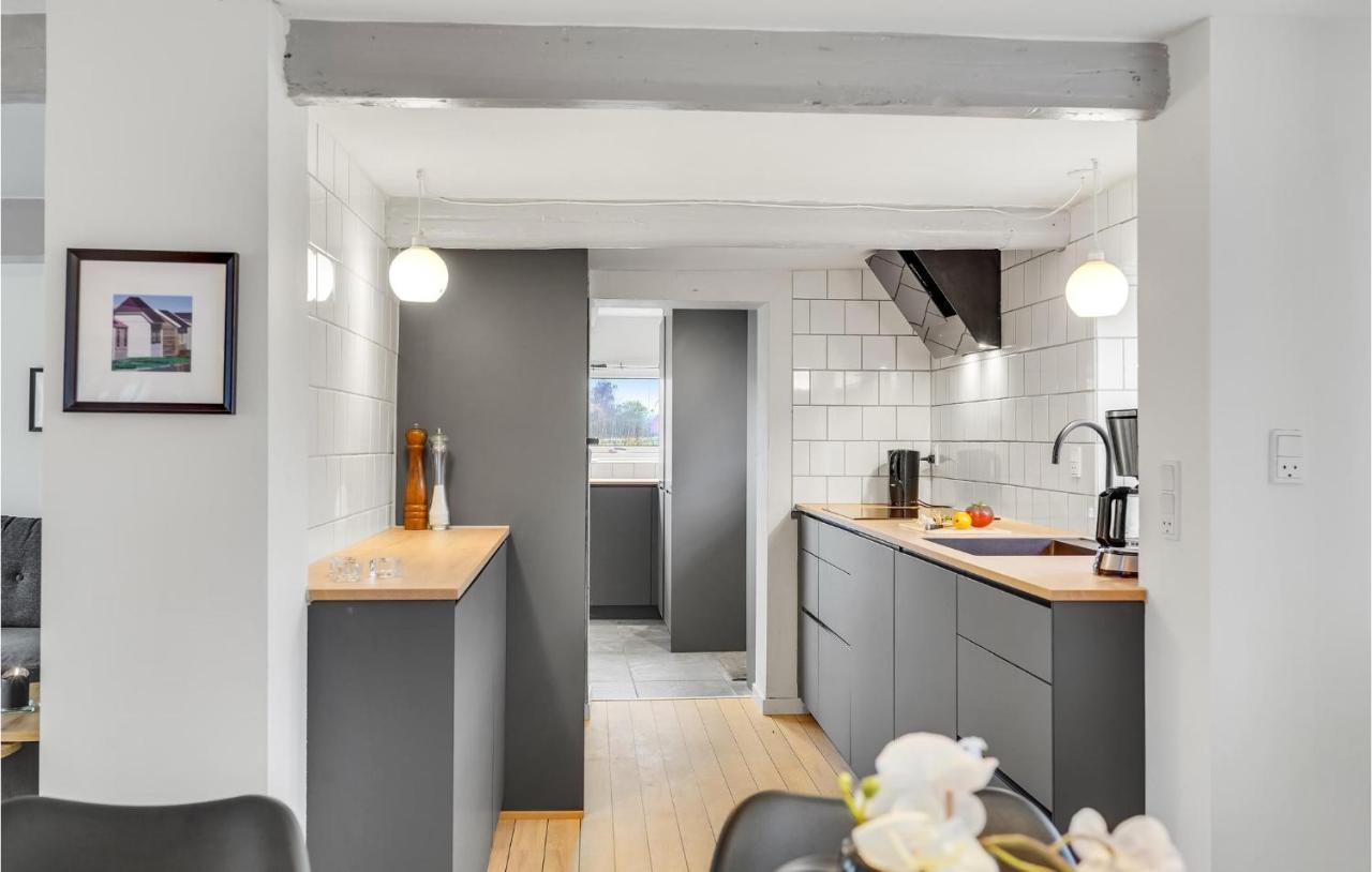 Nice Home In Aeroskobing With Kitchen Exterior foto